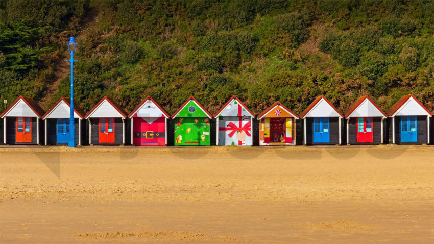 XmasBeachHuts 1920x1080